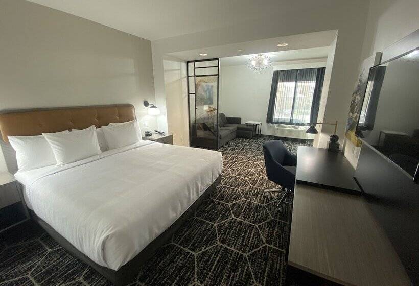 Люкс, La Quinta Inn & Suites By Wyndham Yucaipa