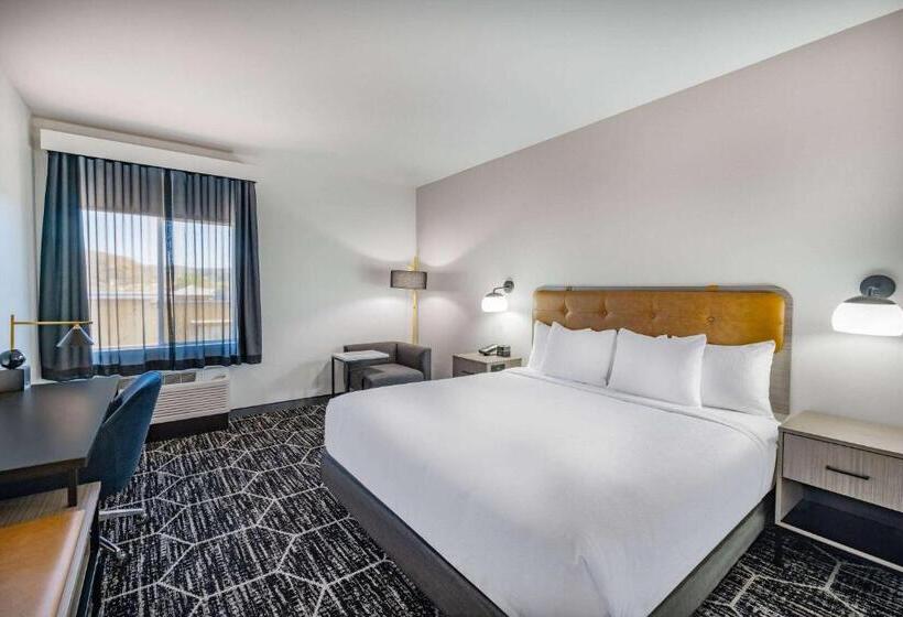 Стандартный Номер Кровать Кинг, La Quinta Inn & Suites By Wyndham Yucaipa