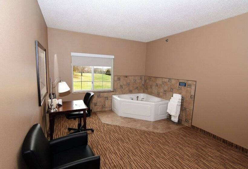 Люкс Кровать Кинг, Cobblestone Inn & Suites   Denison | Majestic Hills