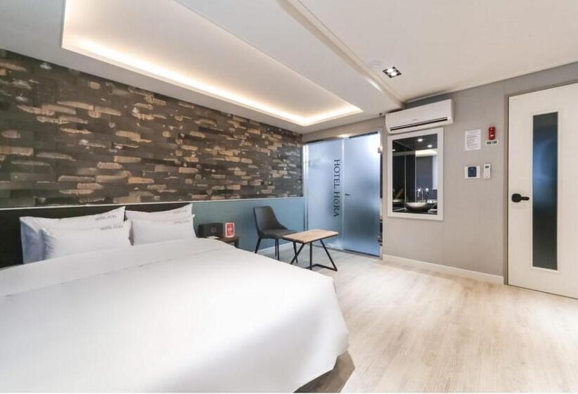 اتاق لوکس, Tongyeong Hotel Hora