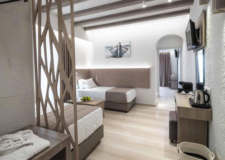 Familieapartement met 2 Slaapkamers, Porto Greco Village Beach