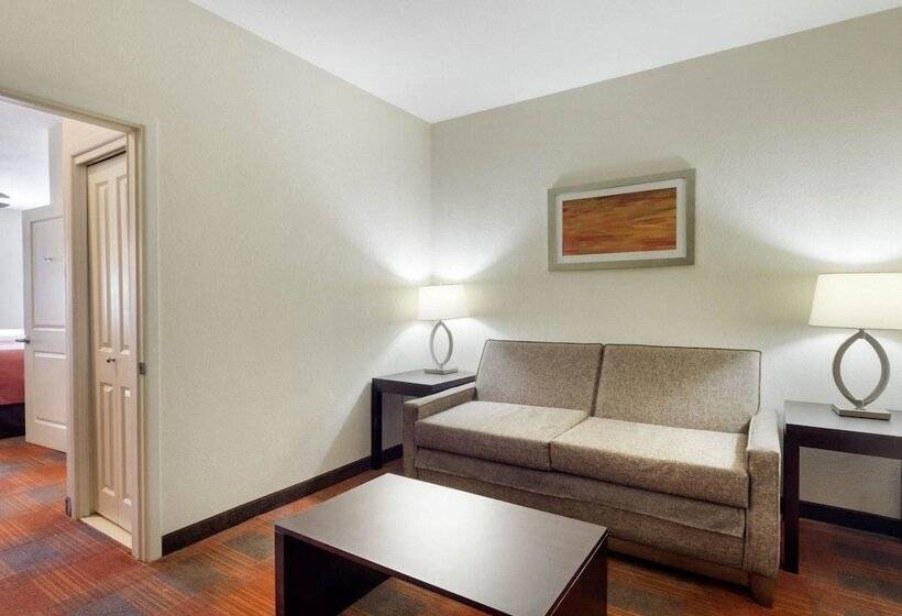 套房, Quality Inn & Suites Victoria East