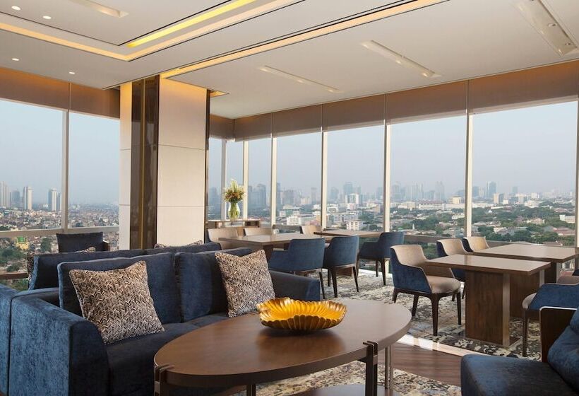 Номер Клуб, Sheraton Grand Jakarta Gandaria City
