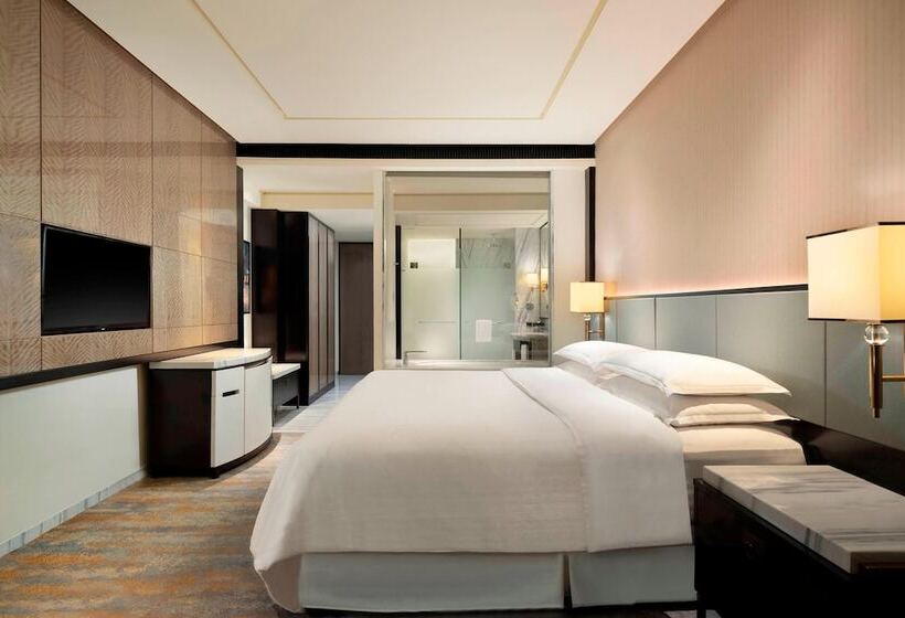 Номер Клуб, Sheraton Grand Jakarta Gandaria City