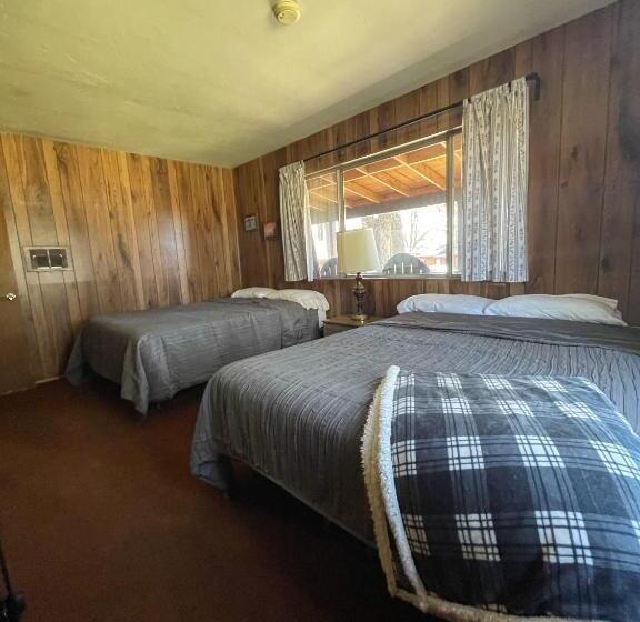 오두막, Lazy Oaks Resort