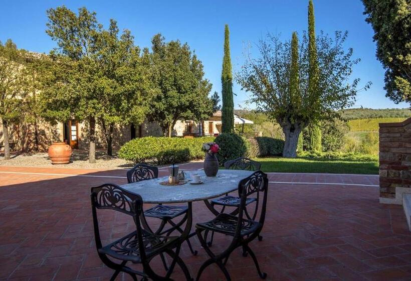 آپارتمان اقتصادی دو خوابه, Agriturismo Le Gallozzole