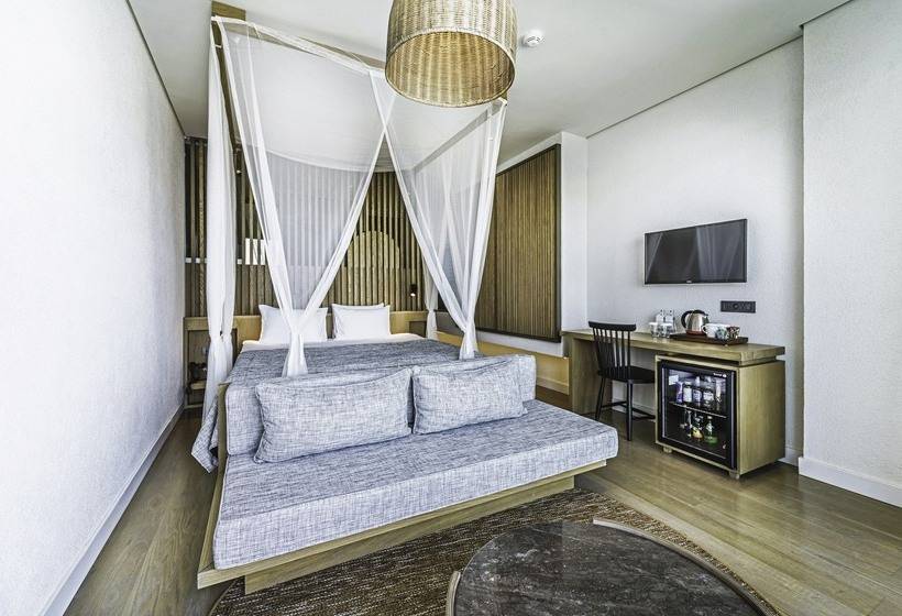 Номер Deluxe Вид на Море, Cape Bodrum Luxury Hotel & Beach