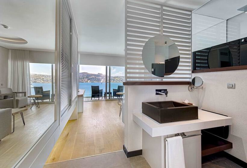 Номер Deluxe Кровать Кинг, Cape Bodrum Luxury Hotel & Beach