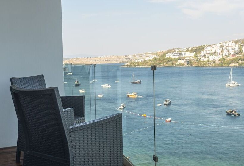 Люкс Вид на Море, Cape Bodrum Luxury Hotel & Beach