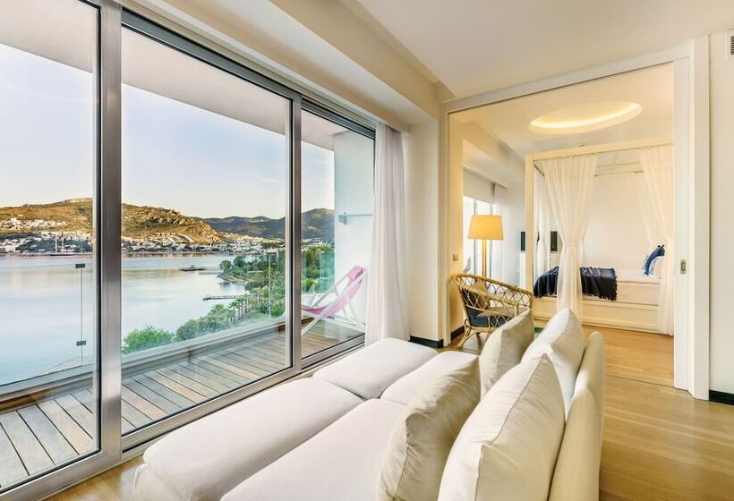 Люкс Вид на Море, Cape Bodrum Luxury Hotel & Beach