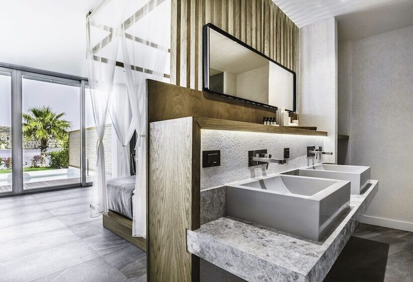 Люкс Вид на Море, Cape Bodrum Luxury Hotel & Beach