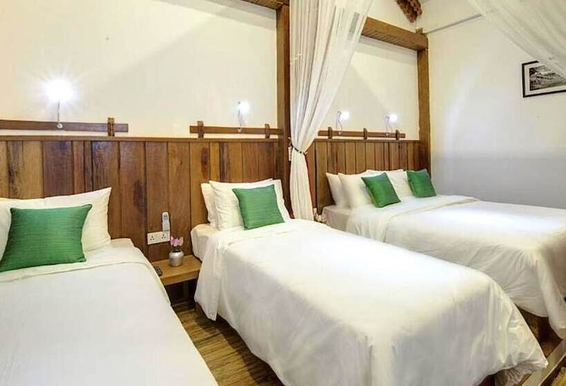 Family Suite, Maison Model D Angkor