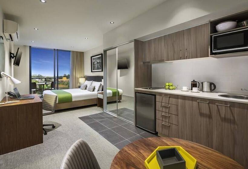 Студио Executive, Quest Chatswood