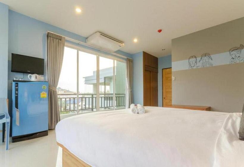 اتاق استاندارد با چشم‌انداز استخر, Ao Nang Miti Resort