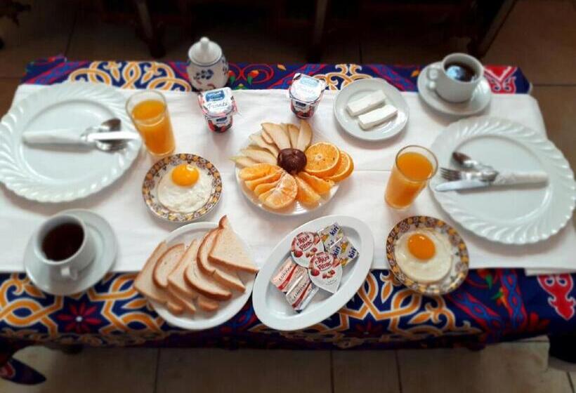 اتاق خانوادگی, Osiris Hotel Cairo