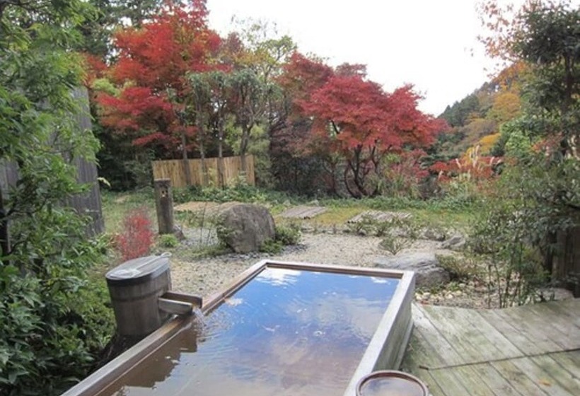 Люкс Классика, Takimotokan Yukinosato