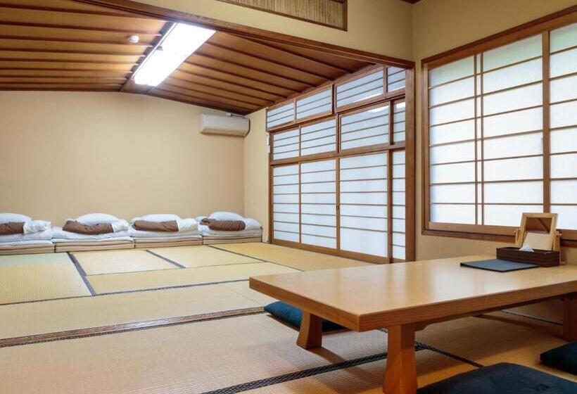 Семейный Номер Совместный Санузел, Gion Ryokan Qbeh