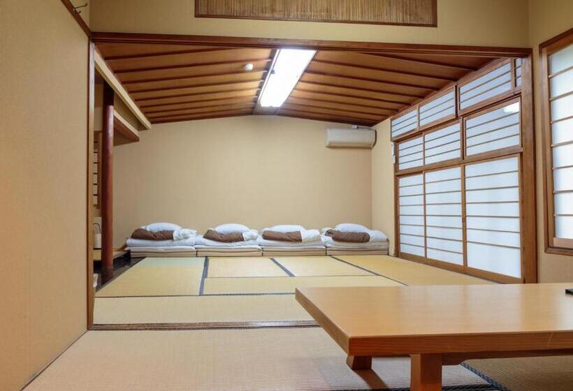 Семейный Номер Совместный Санузел, Gion Ryokan Qbeh