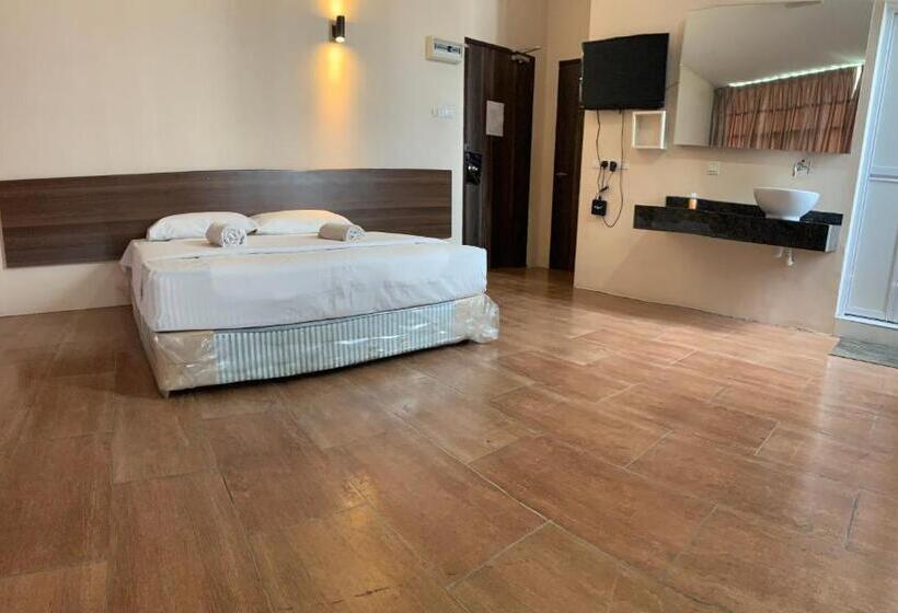 Номер Economy, Newtown Hotel Puchong