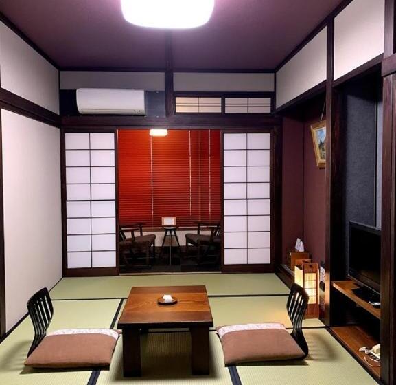 اتاق استاندارد, Ryokan Asunaro