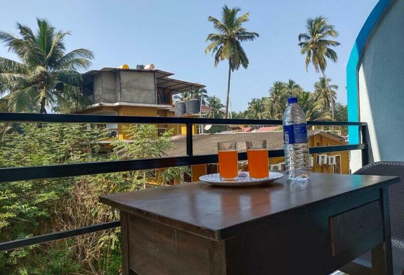 家庭间, Om Baga Residency Inn