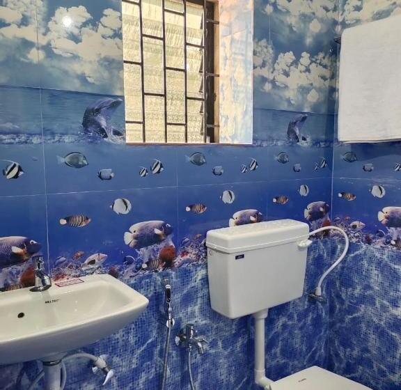 家庭间, Om Baga Residency Inn