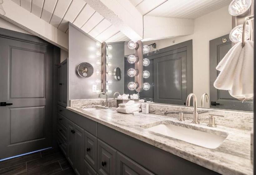 침실 3개 아파트, Lodge At Vail Condominiums