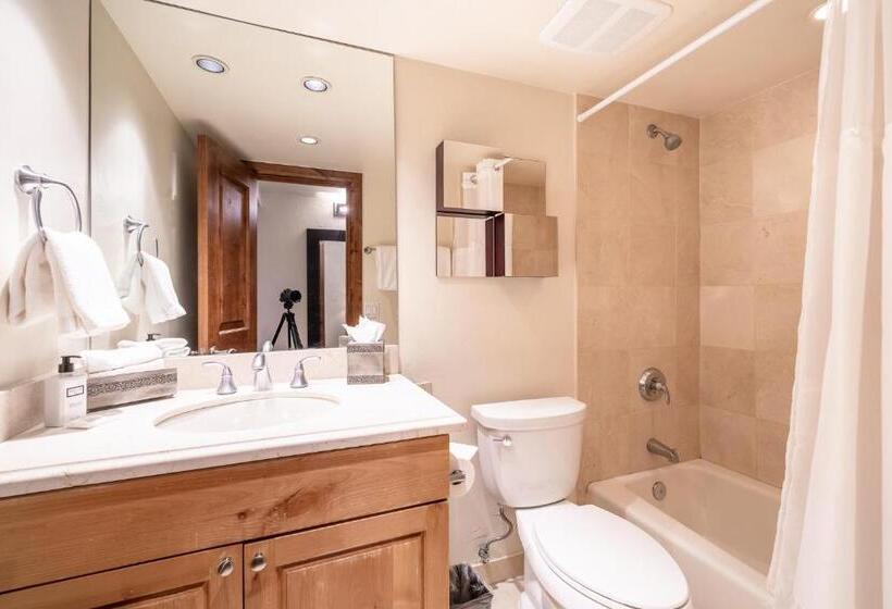 침실 2개 아파트, Lodge At Vail Condominiums
