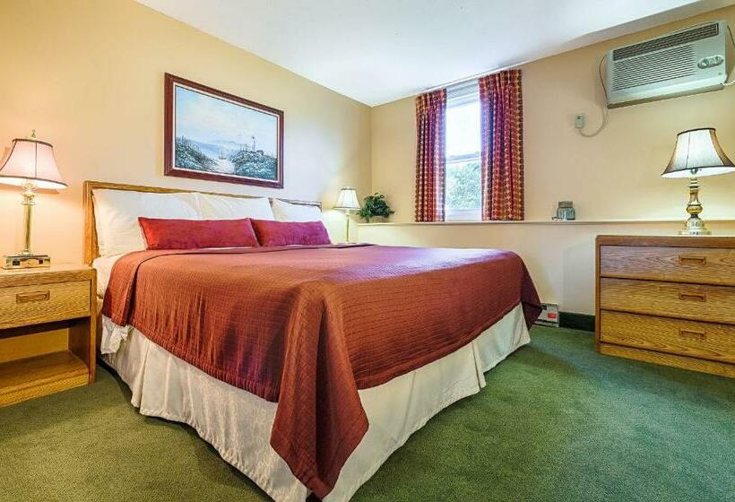 Suite, Misty Harbor Resort