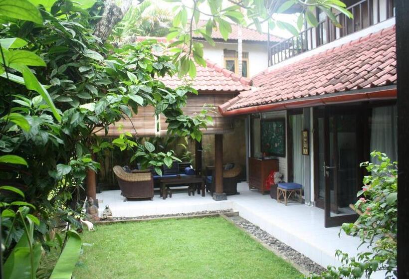 Бунгало Стандарт 2 Спальни, De Puspa Residence Seminyak