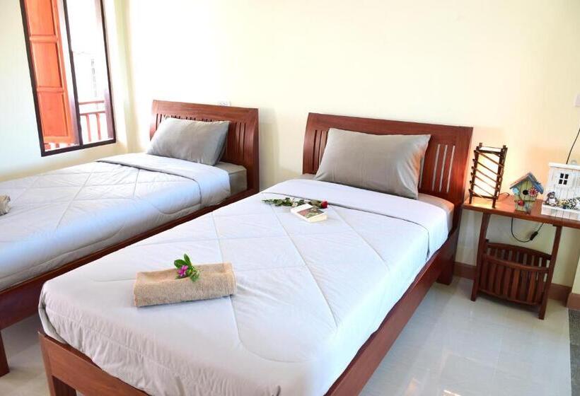 프리미엄 4인룸, Siam Guesthouse