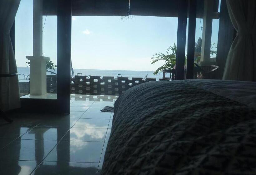 Номер Deluxe Вид на Море, Tambun Sari Beach Homestay