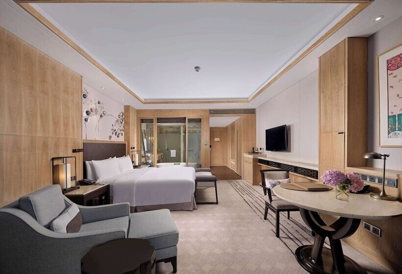 Номер Deluxe, Hilton Dali Resort & Spa