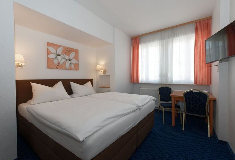 Номер Стандарт Трехместный, Privathotel Probst
