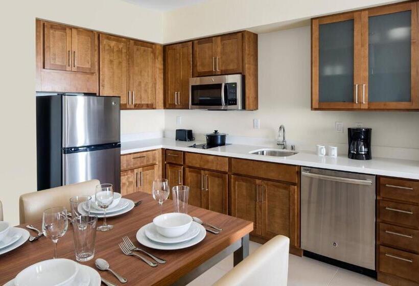 Люкс, Residence Inn By Marriott Maui Wailea