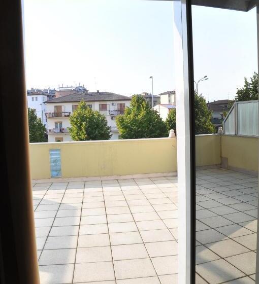Camera Standard Singola con Balcone, Verdi
