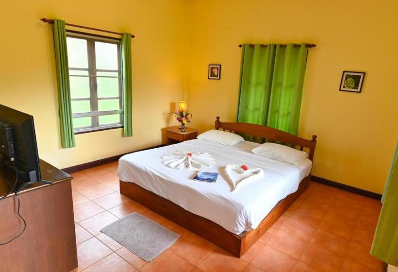 Вилла 1 Спальня, Krathom Khaolak Resort