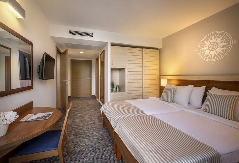 Полулюкс Боковой Вид на Море, Valamar Sanfior Hotel & Casa