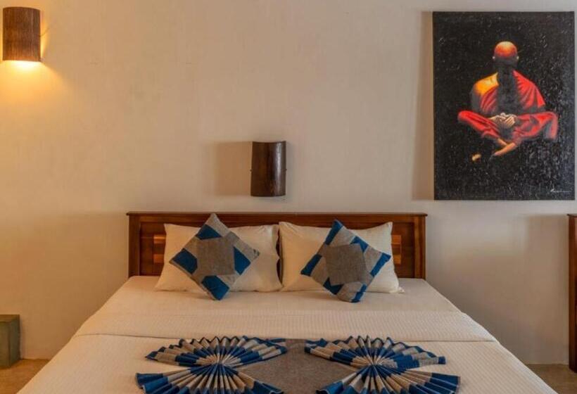 Номер Стандарт с Балконом, Chill River Villa   Villa With Scenic River Views