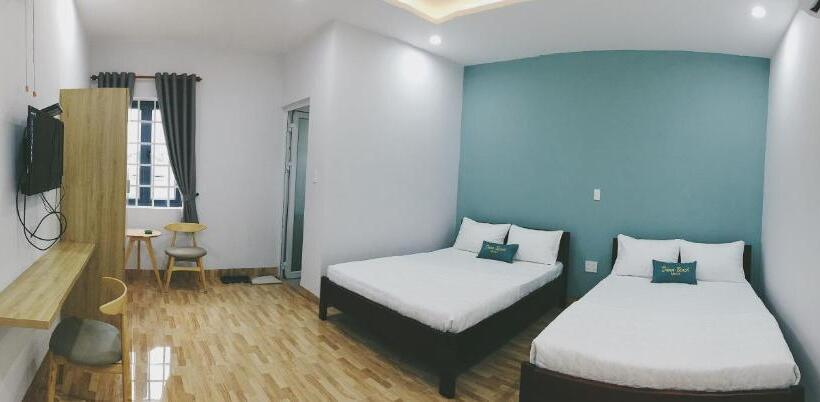 اتاق خانوادگی, Dana Beach Motel