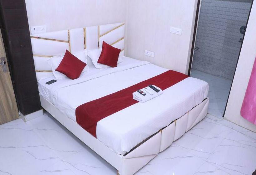 Номер Deluxe, O Krishna Manu Palace