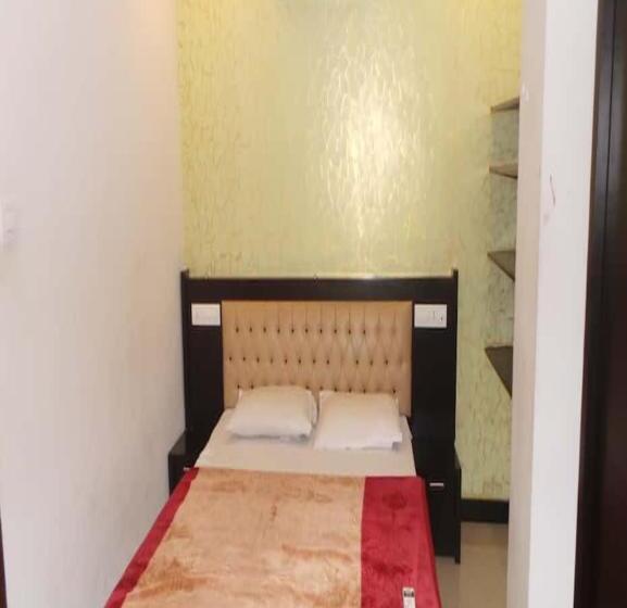 Номер Deluxe, Redbell Suites Residency