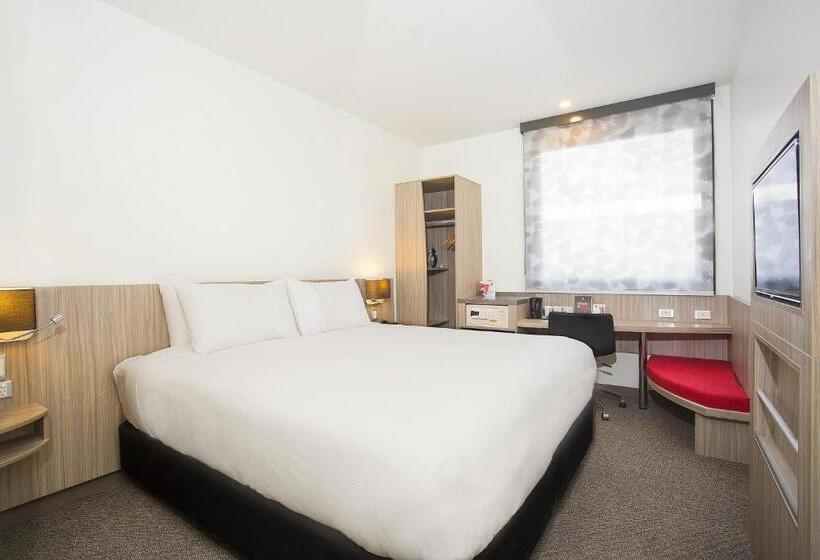 带大床的标准间, Ibis Mackay