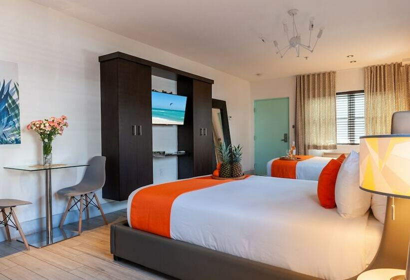 标准工作室, Seaside All Suites