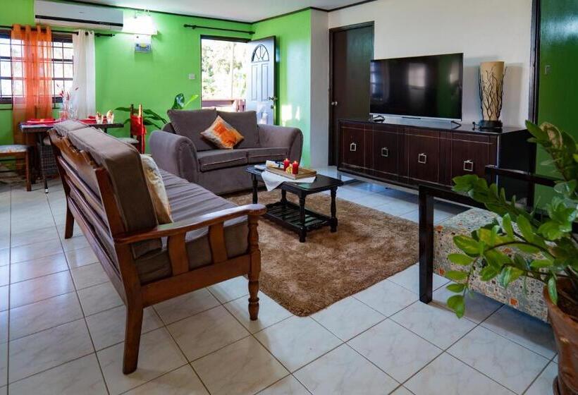 اتاق لوکس با بالکن و چشم‌انداز دریا, Blu Vista Cottages