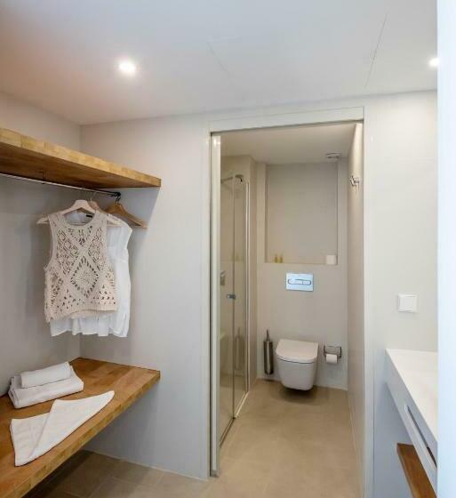 带1个卧室的豪华公寓, Apartamentos Top Secret Prestige Es Pujols   Formentera Vacaciones