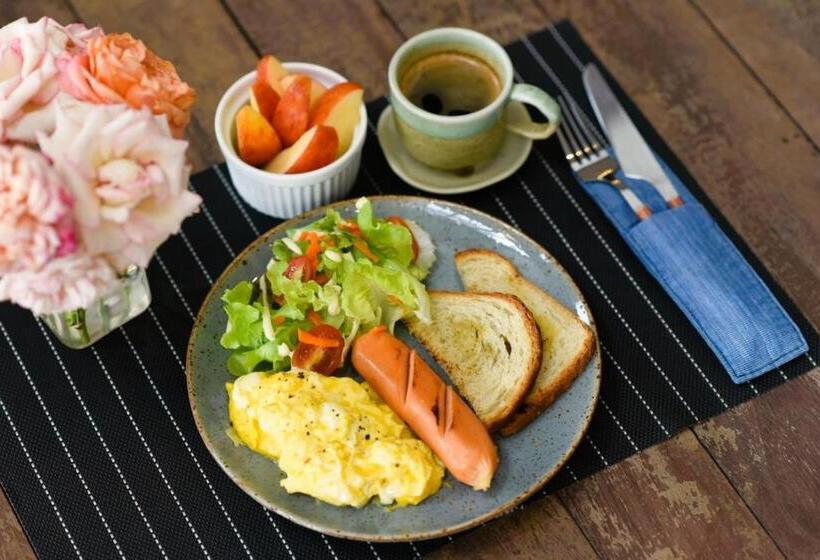 스탠다드 트리플 룸, Happynest Inspiring Hostel