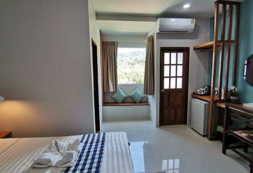 带阳台的豪华间, Kamala Beach Residence Sha Extra Plus