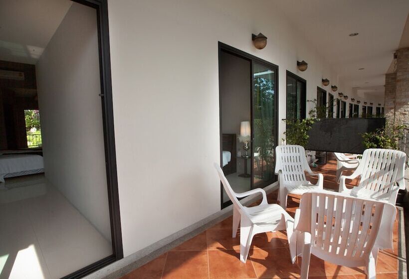 Семейный Номер, Green Residence