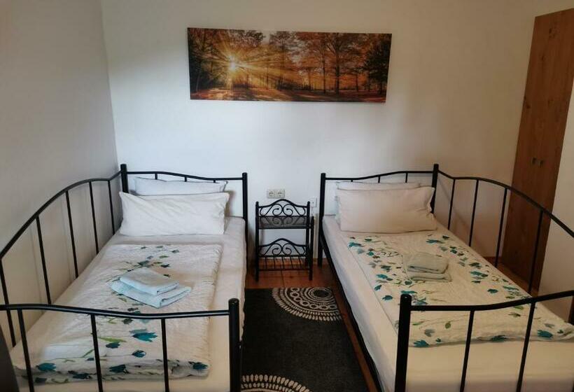 Номер Стандарт, Pension Nachtigall